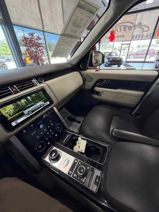 2019 Land Rover Range Rover L405 - Image 4 of 10