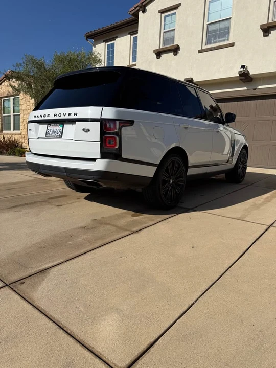 2019 Land Rover Range Rover L405 - Image 6 of 18