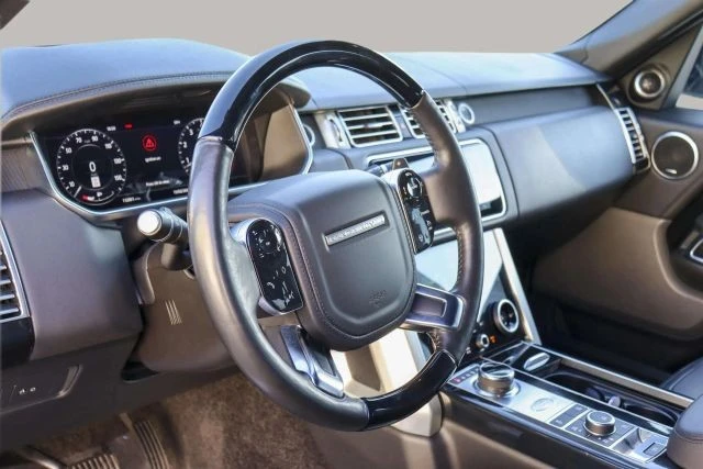 2019 Land Rover Range Rover L405 - Image 17 of 21