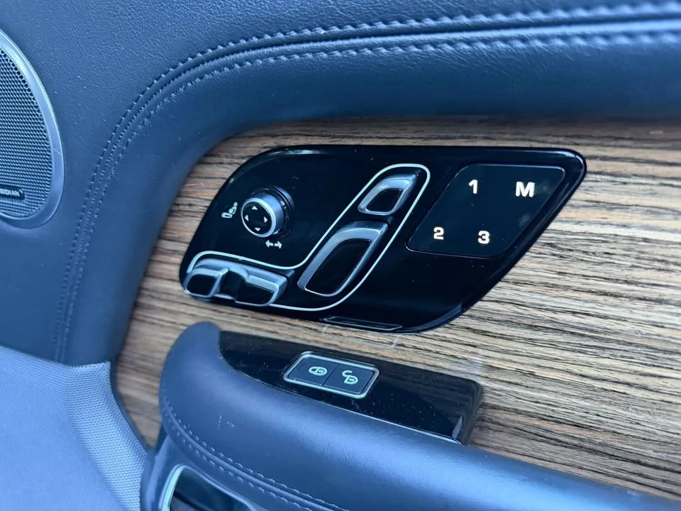 2019 Land Rover Range Rover L405 - Image 14 of 20