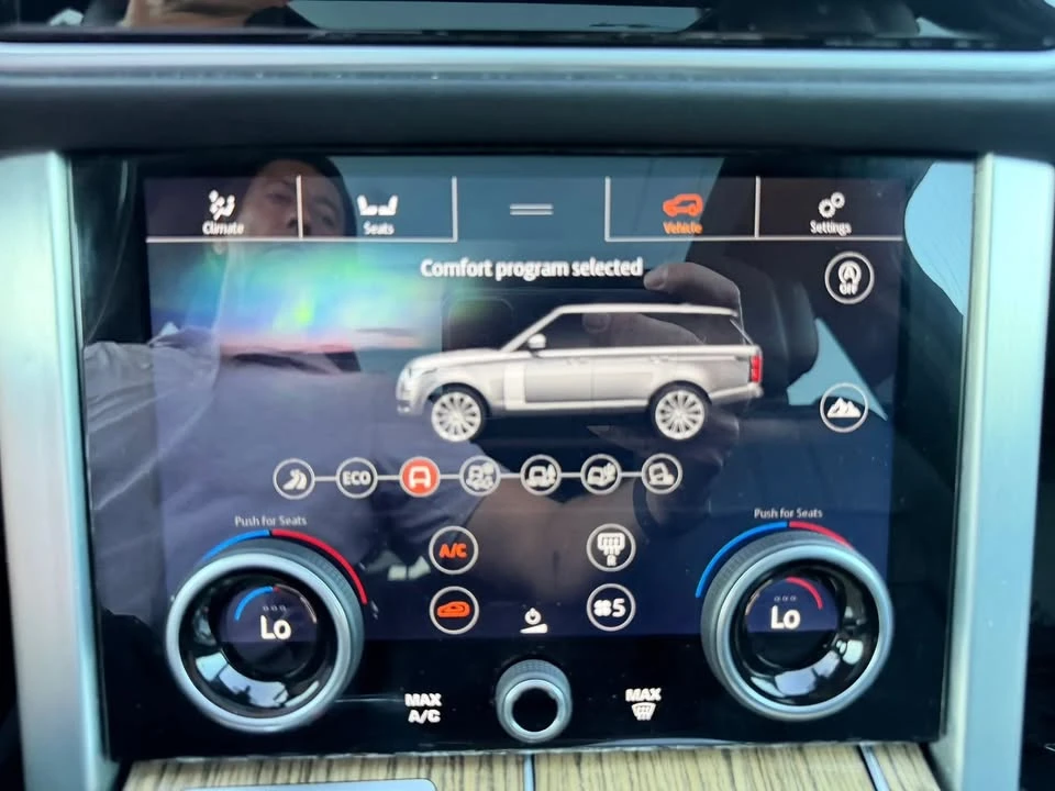 2019 Land Rover Range Rover L405 - Image 7 of 20