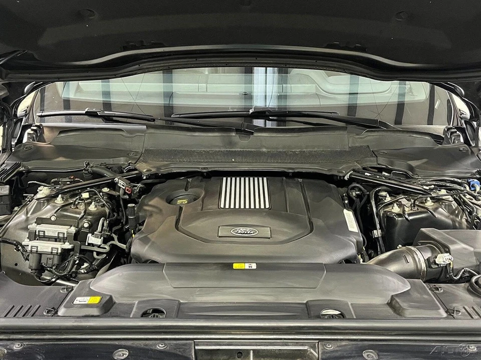 2019 Land Rover Range Rover L405 - Image 15 of 21