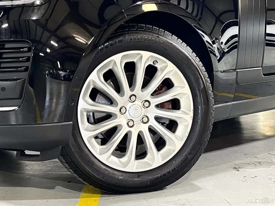 2019 Land Rover Range Rover L405 - Image 2 of 21