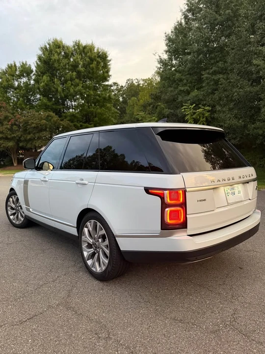 2019 Land Rover Range Rover L405 - Image 7 of 20