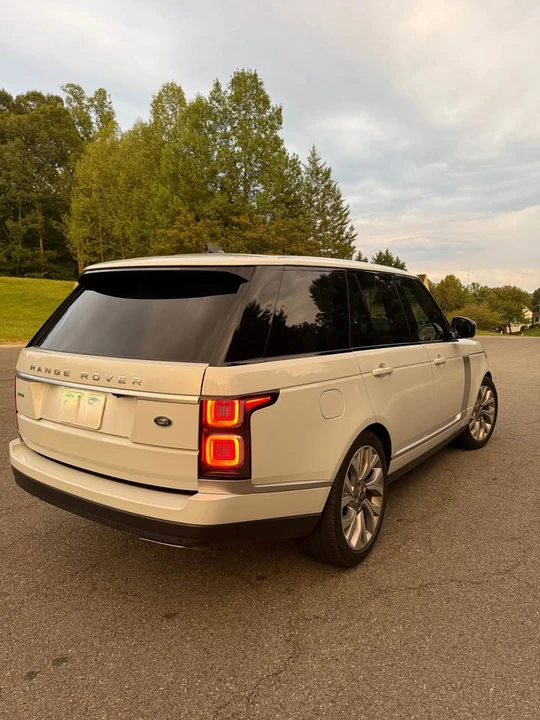 2019 Land Rover Range Rover L405 - Image 8 of 20