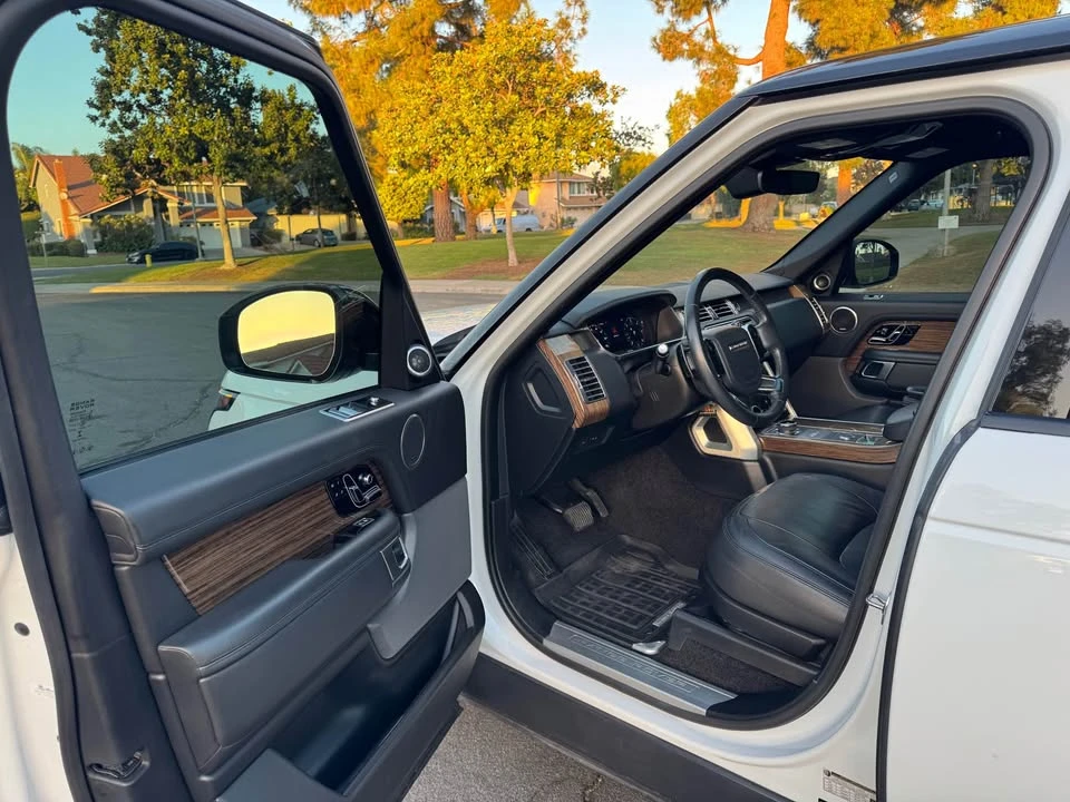 2019 Land Rover Range Rover L405 - Image 9 of 19