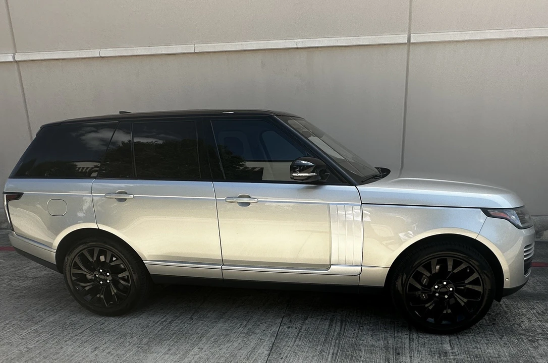 2019 Land Rover Range Rover L405 - Image 2 of 31
