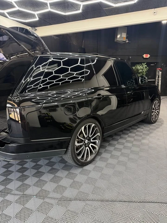 2019 Land Rover Range Rover L405 - Image 6 of 10