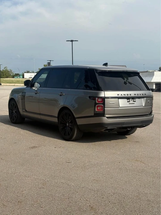 2019 Land Rover Range Rover L405 - Image 5 of 19
