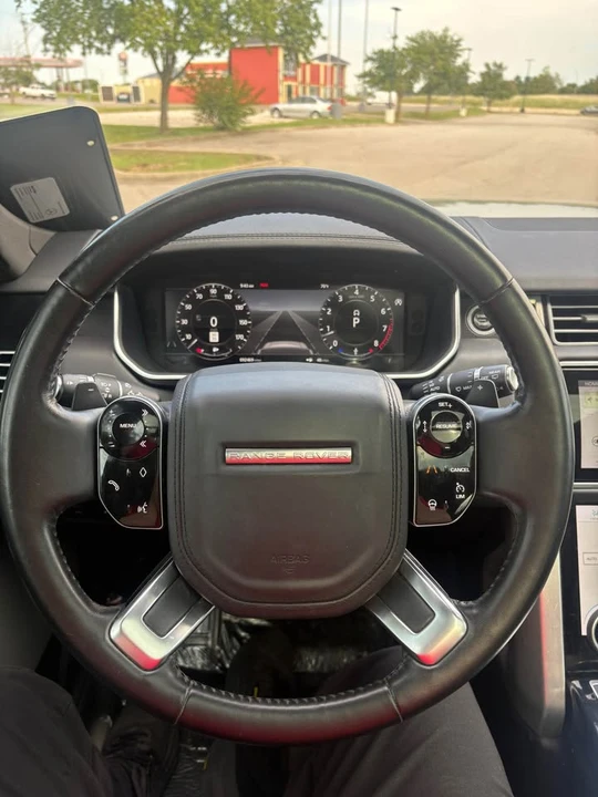 2019 Land Rover Range Rover L405 - Image 11 of 19