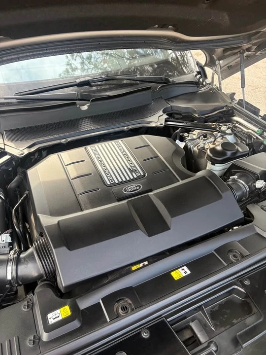 2019 Land Rover Range Rover L405 - Image 8 of 19