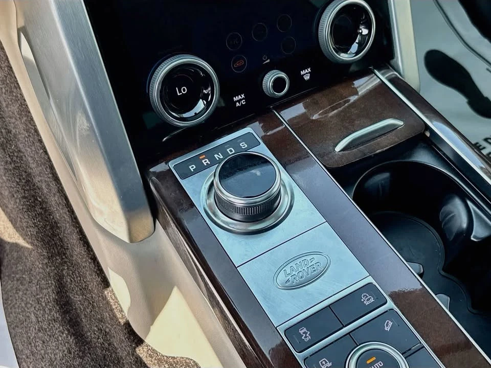 2019 Land Rover Range Rover L405 - Image 17 of 20