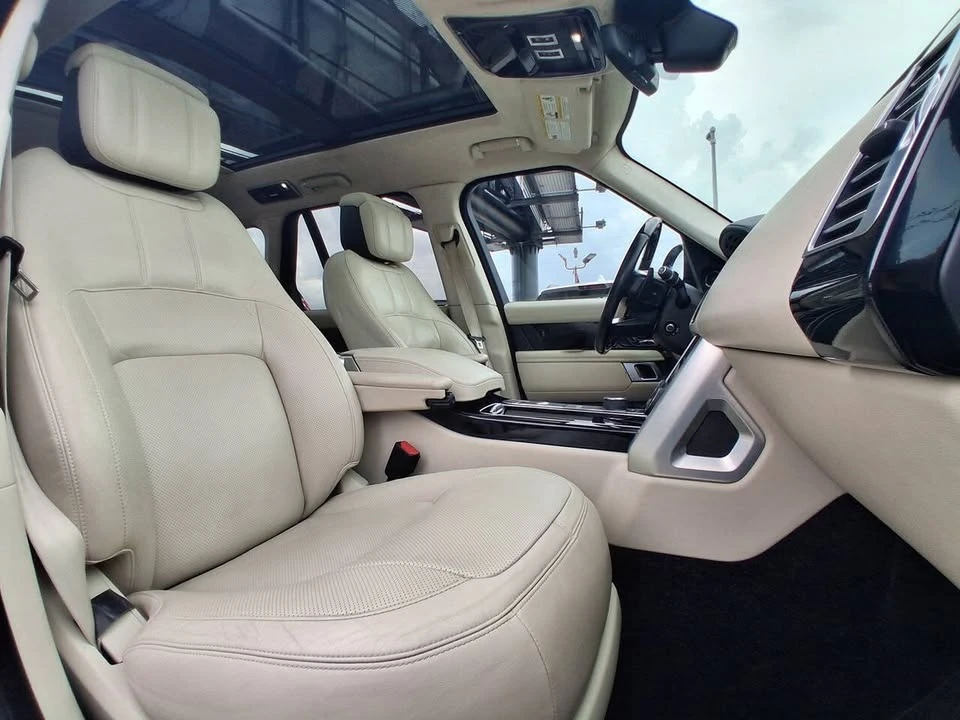 2019 Land Rover Range Rover L405 - Image 17 of 19