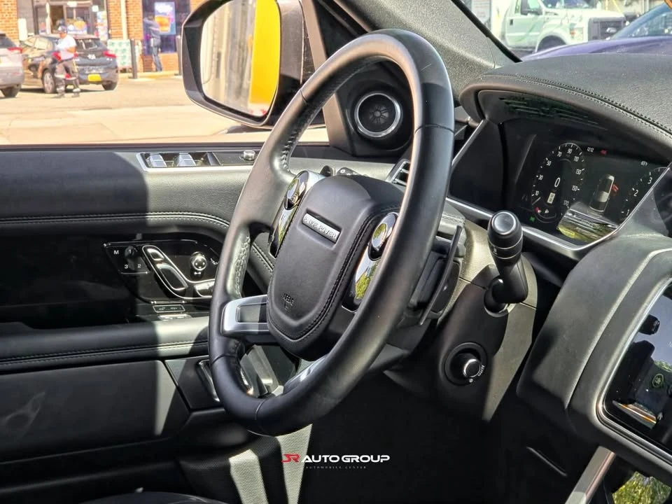 2019 Land Rover Range Rover L405 - Image 11 of 13