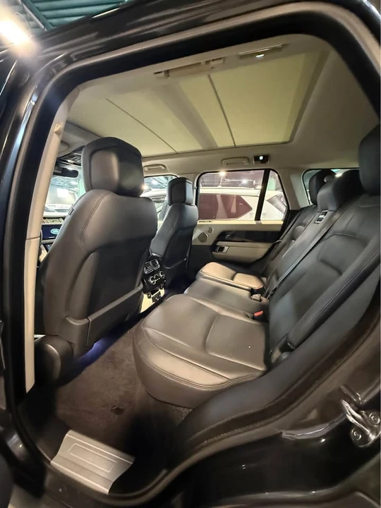 2019 Land Rover Range Rover L405 - Image 6 of 8