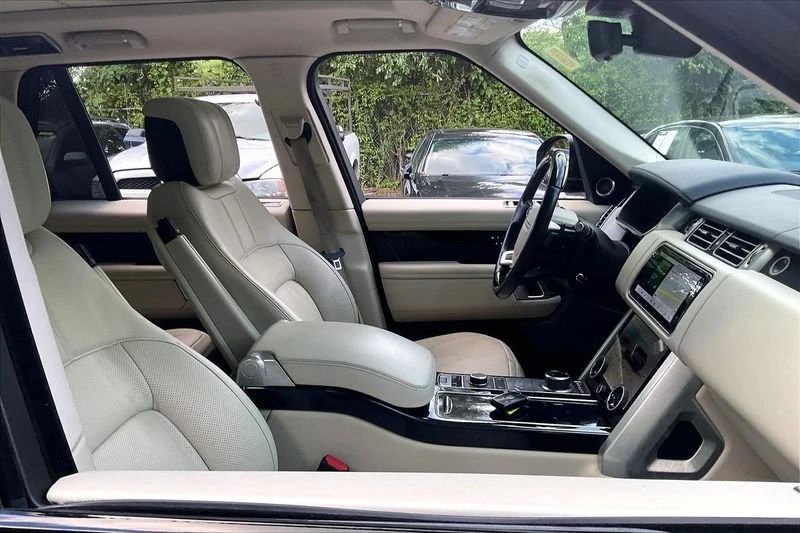 2019 Land Rover Range Rover L405 - Image 12 of 20