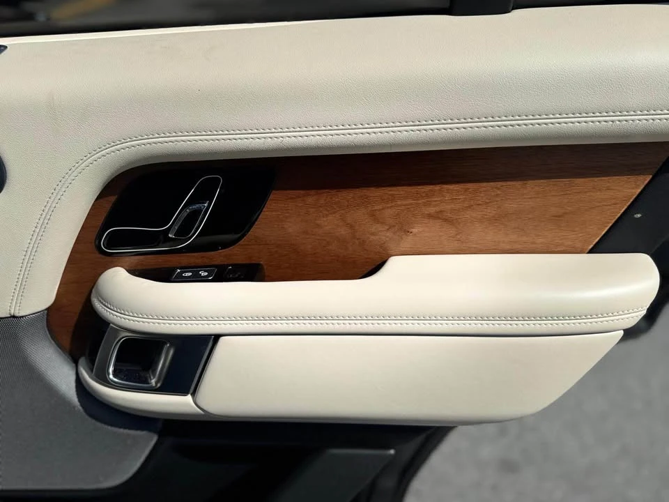 2019 Land Rover Range Rover L405 - Image 7 of 12