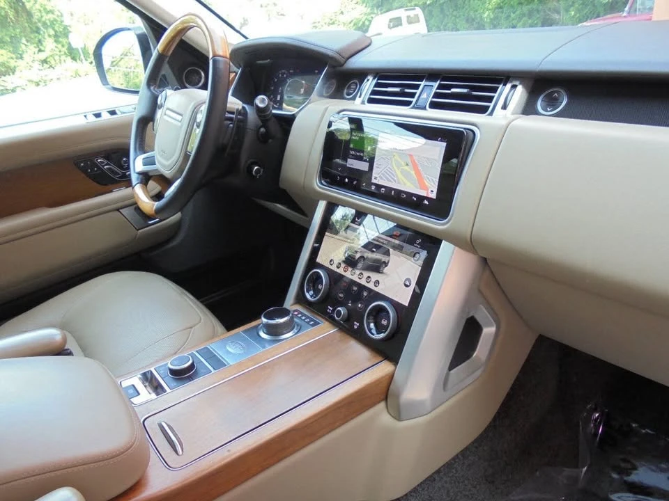 2019 Land Rover Range Rover L405 - Image 8 of 20