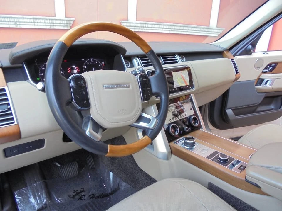 2019 Land Rover Range Rover L405 - Image 9 of 20