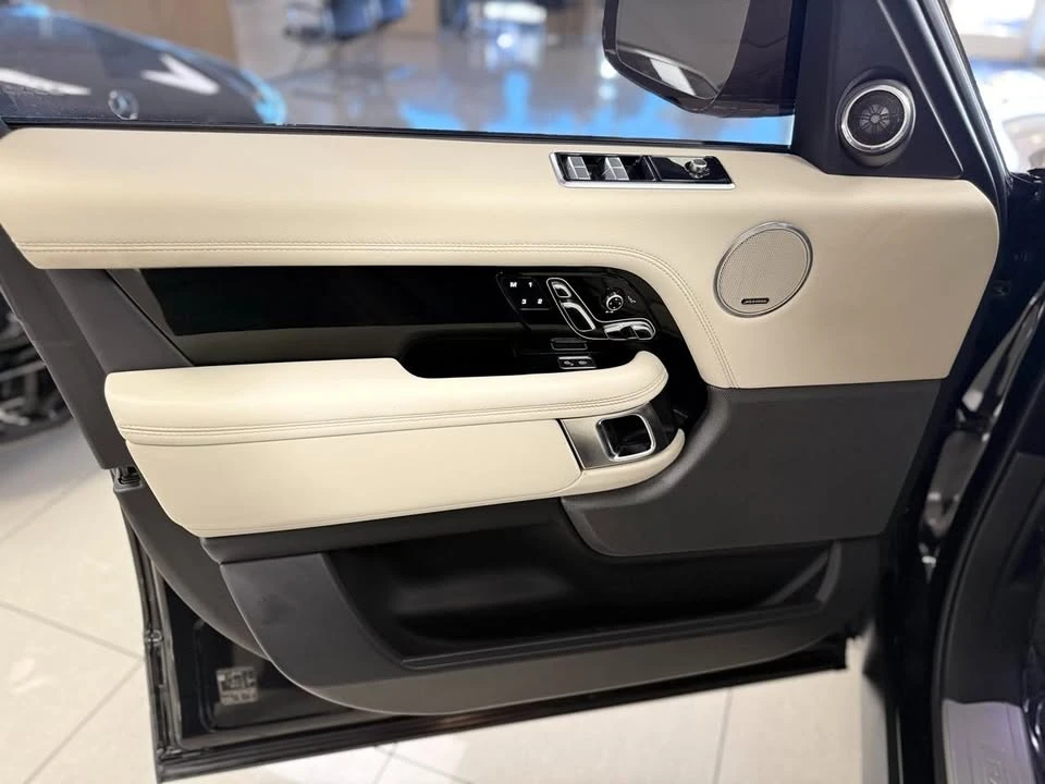 2019 Land Rover Range Rover L405 - Image 10 of 20