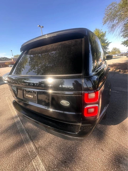 2019 Land Rover Range Rover L405 - Image 3 of 10