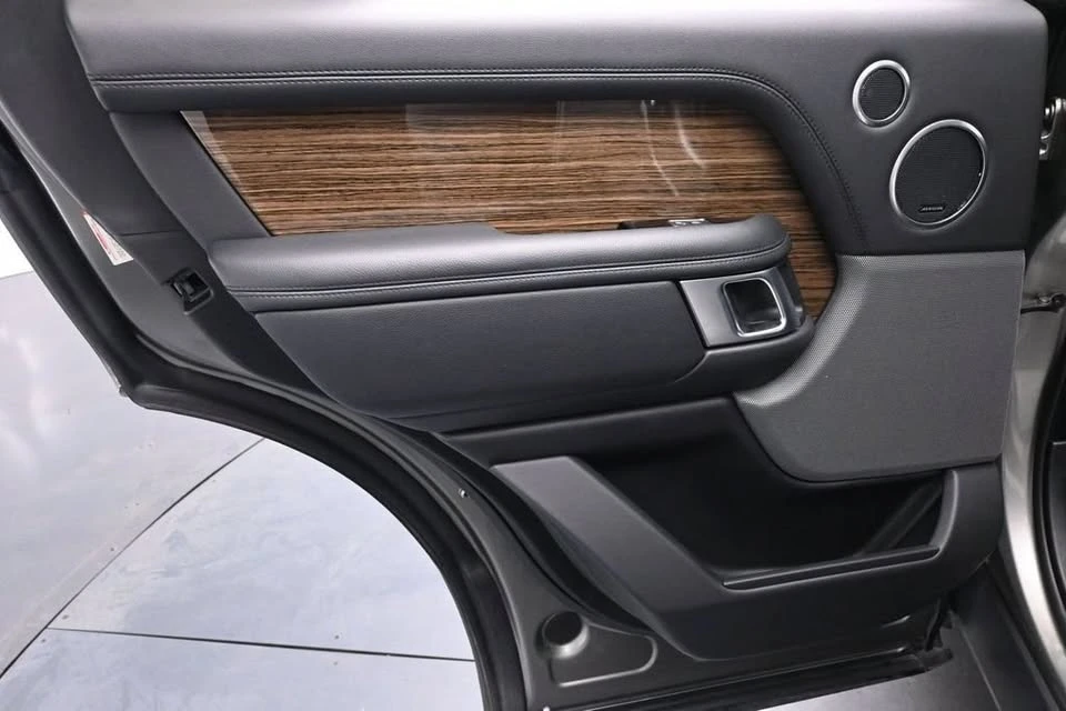 2019 Land Rover Range Rover L405 - Image 13 of 19