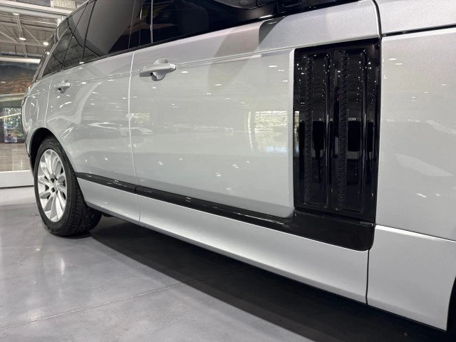 2019 Land Rover Range Rover L405 - Image 17 of 20