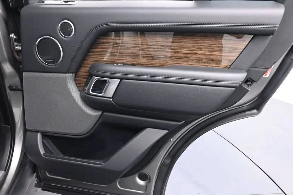 2019 Land Rover Range Rover L405 - Image 16 of 19