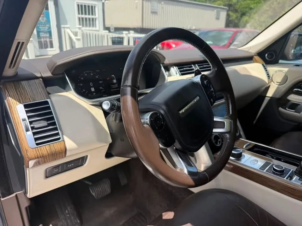 2019 Land Rover Range Rover L405 - Image 12 of 20