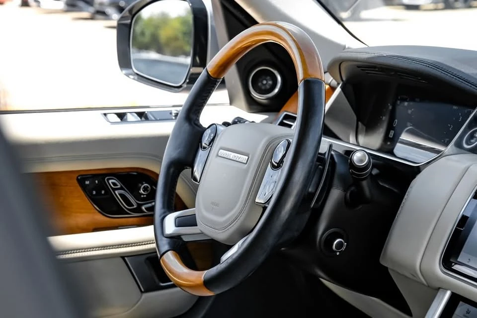 2019 Land Rover Range Rover L405 - Image 11 of 20