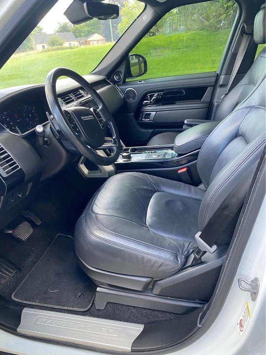 2019 Land Rover Range Rover L405 - Image 10 of 16
