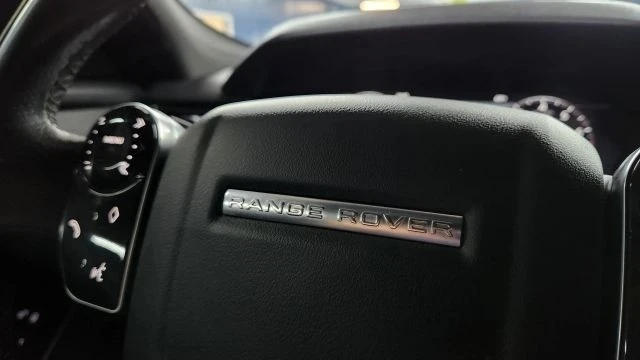 2019 Land Rover Range Rover L405 - Image 19 of 21