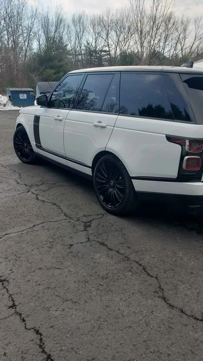 2019 Land Rover Range Rover L405 - Image 5 of 10