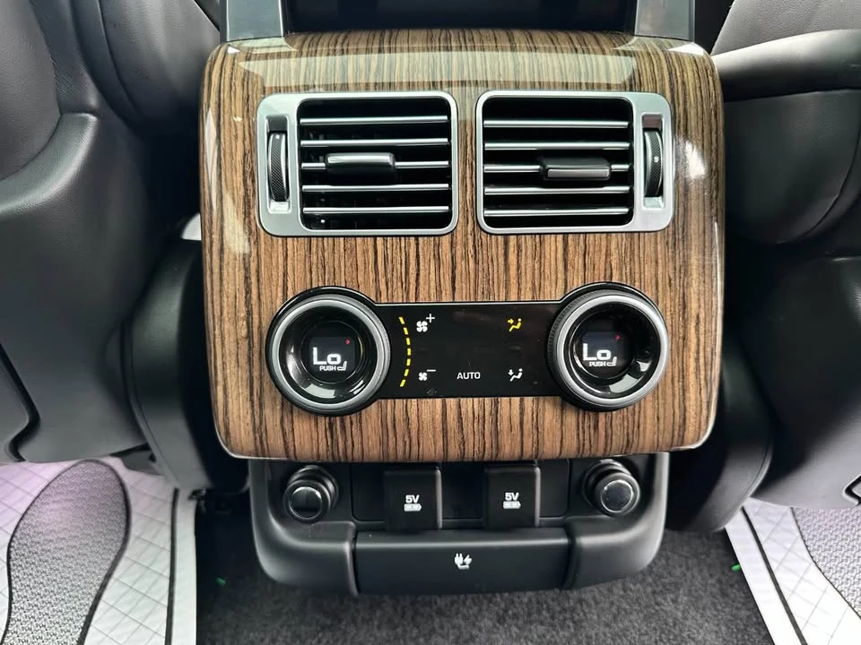 2019 Land Rover Range Rover L405 - Image 15 of 20