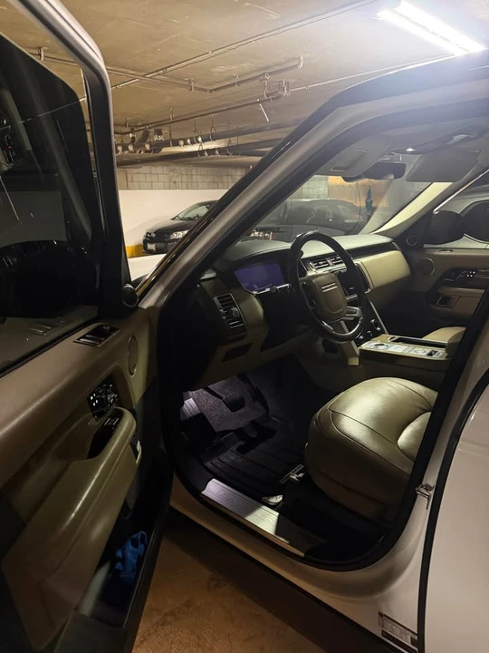 2019 Land Rover Range Rover L405 - Image 8 of 10