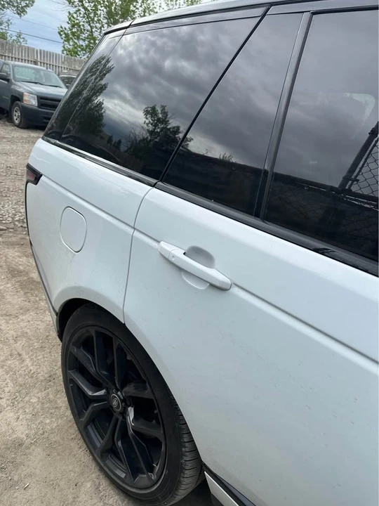 2019 Land Rover Range Rover L405 - Image 2 of 20