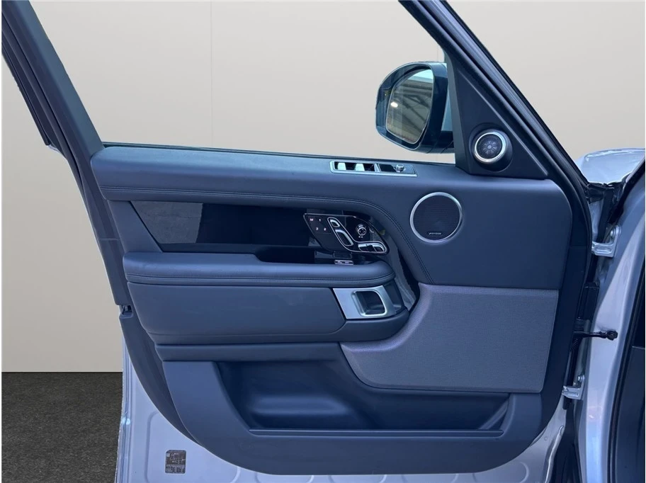 2019 Land Rover Range Rover L405 - Image 20 of 21