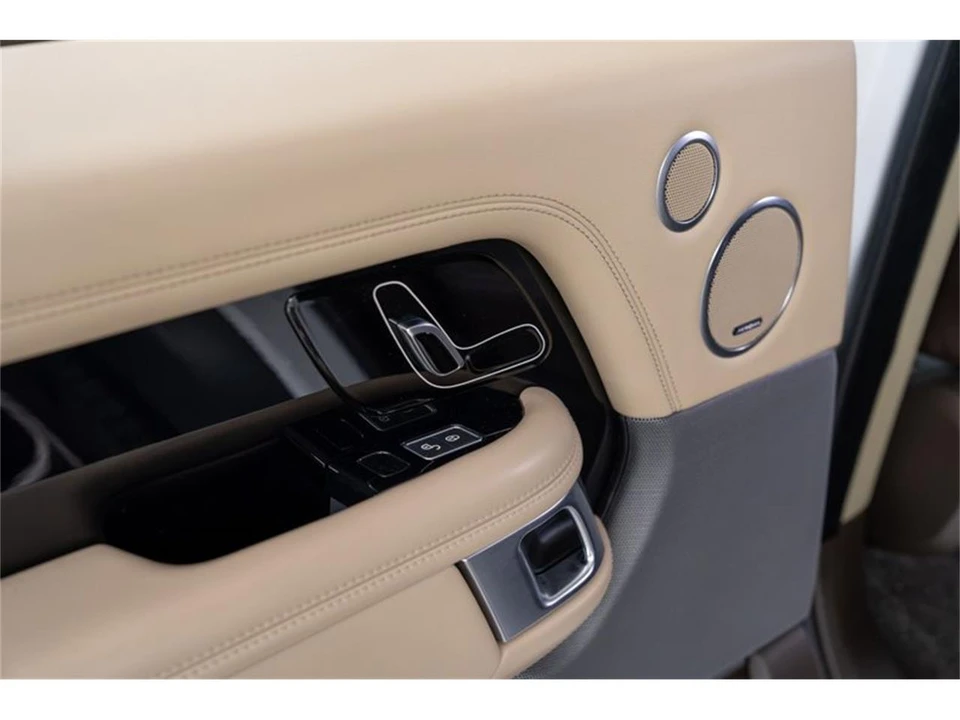 2019 Land Rover Range Rover L405 - Image 20 of 31