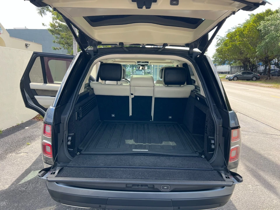 2019 Land Rover Range Rover L405 - Image 17 of 29