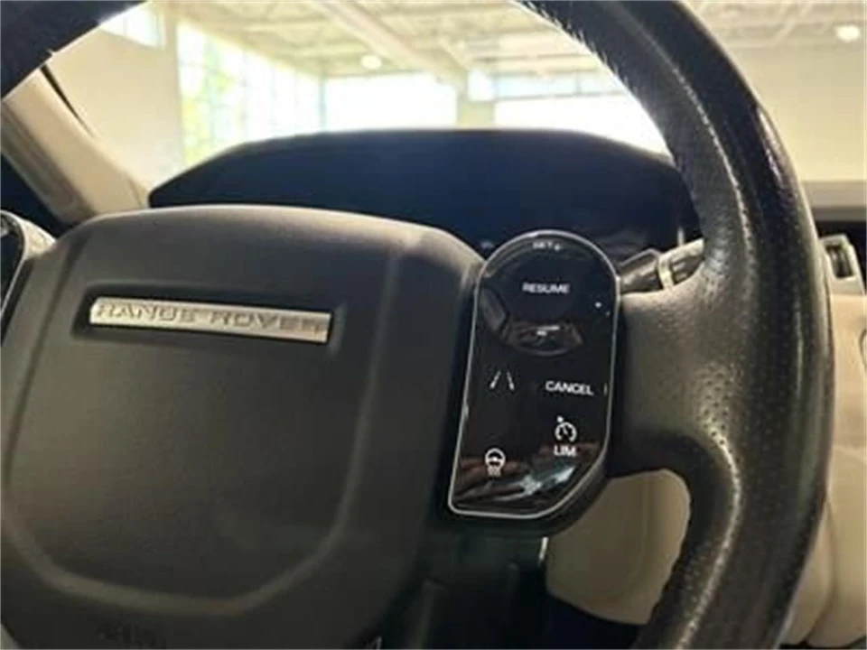 2019 Land Rover Range Rover L405 - Image 18 of 20
