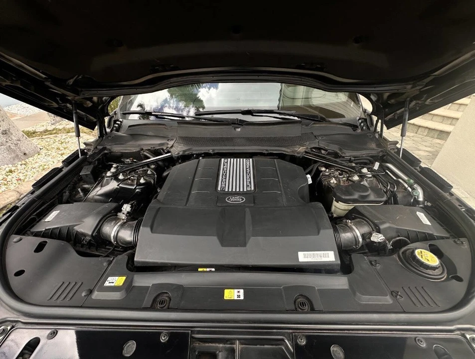 2019 Land Rover Range Rover L405 - Image 9 of 24