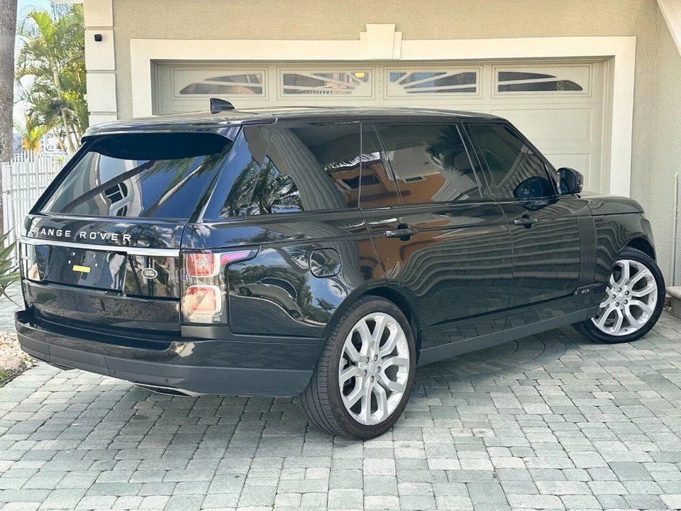 2019 Land Rover - Image 8 of 24