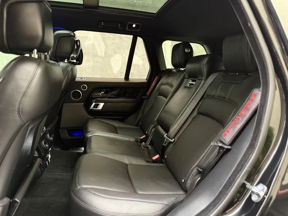 2019 Land Rover Range Rover L405 - Image 18 of 21