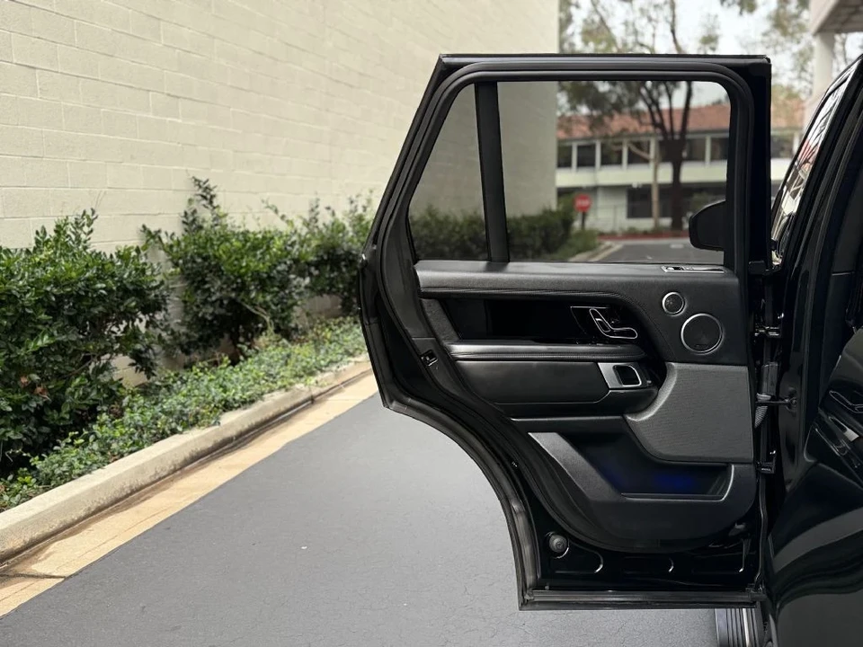 2019 Land Rover Range Rover L405 - Image 16 of 21