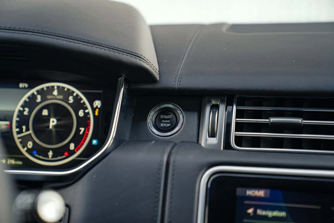 2019 Land Rover Range Rover L405 - Image 25 of 31
