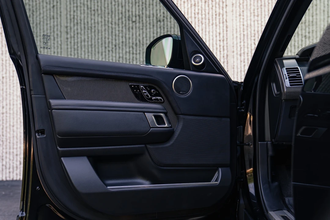 2019 Land Rover Range Rover L405 - Image 17 of 31