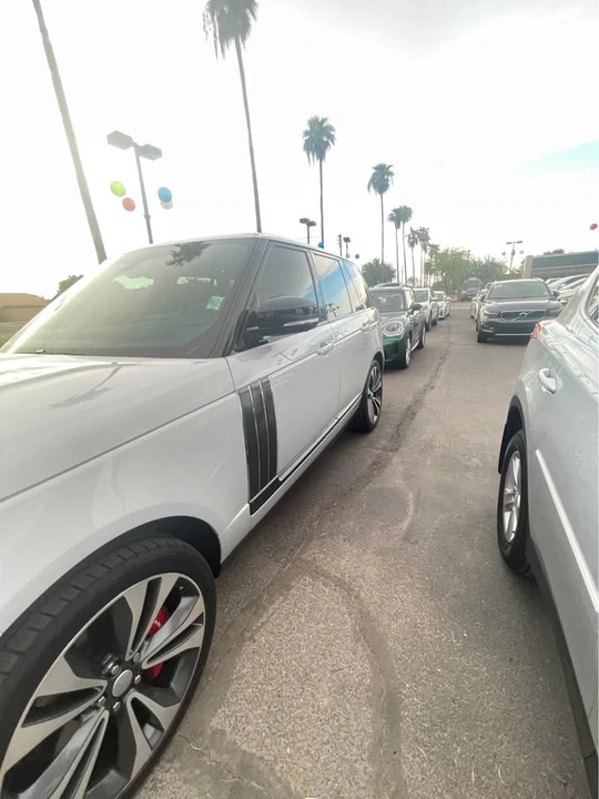2019 Land Rover Range Rover L405 - Image 2 of 19