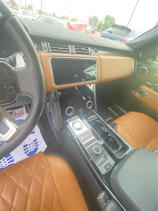 2019 Land Rover Range Rover L405 - Image 10 of 19