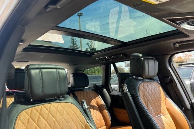 2019 Land Rover Range Rover L405 - Image 17 of 18