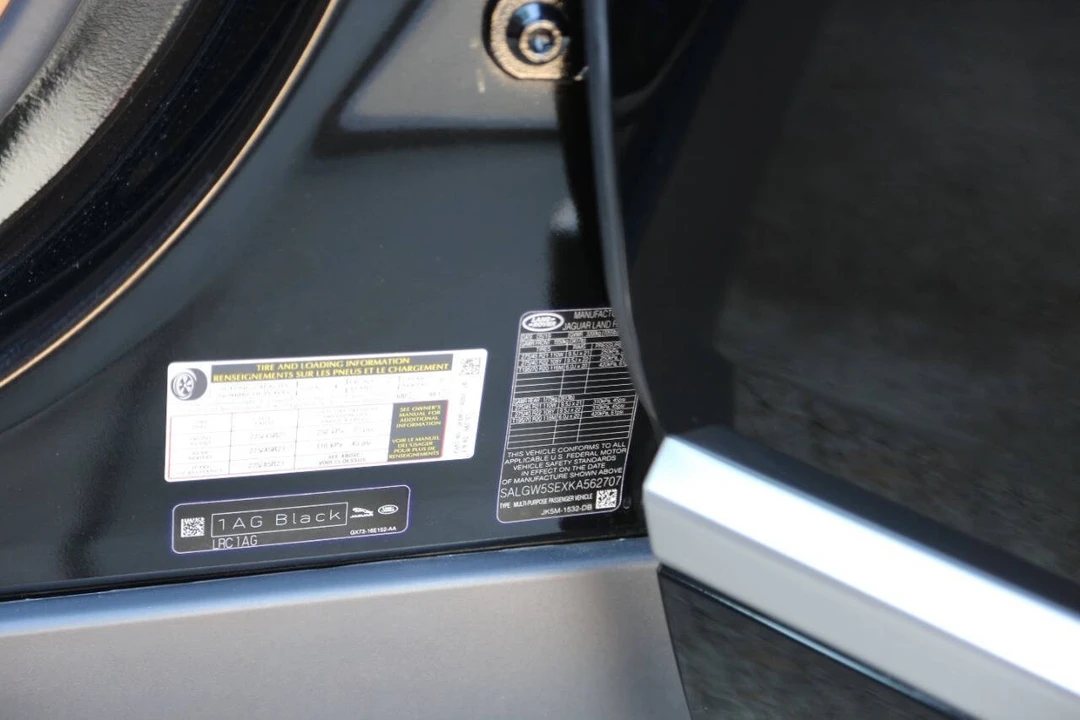 2019 Land Rover Range Rover L405 - Image 13 of 21
